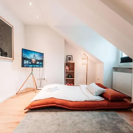 Apartament Ruhige Mit Festungsblick Bei Der Hbf Koblencja