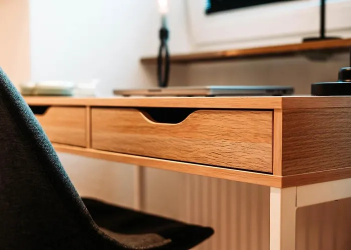 Ruhige Mit Festungsblick Bei Der Hbf *